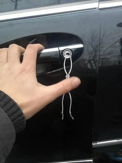 自贡市汽车开锁-上门开锁